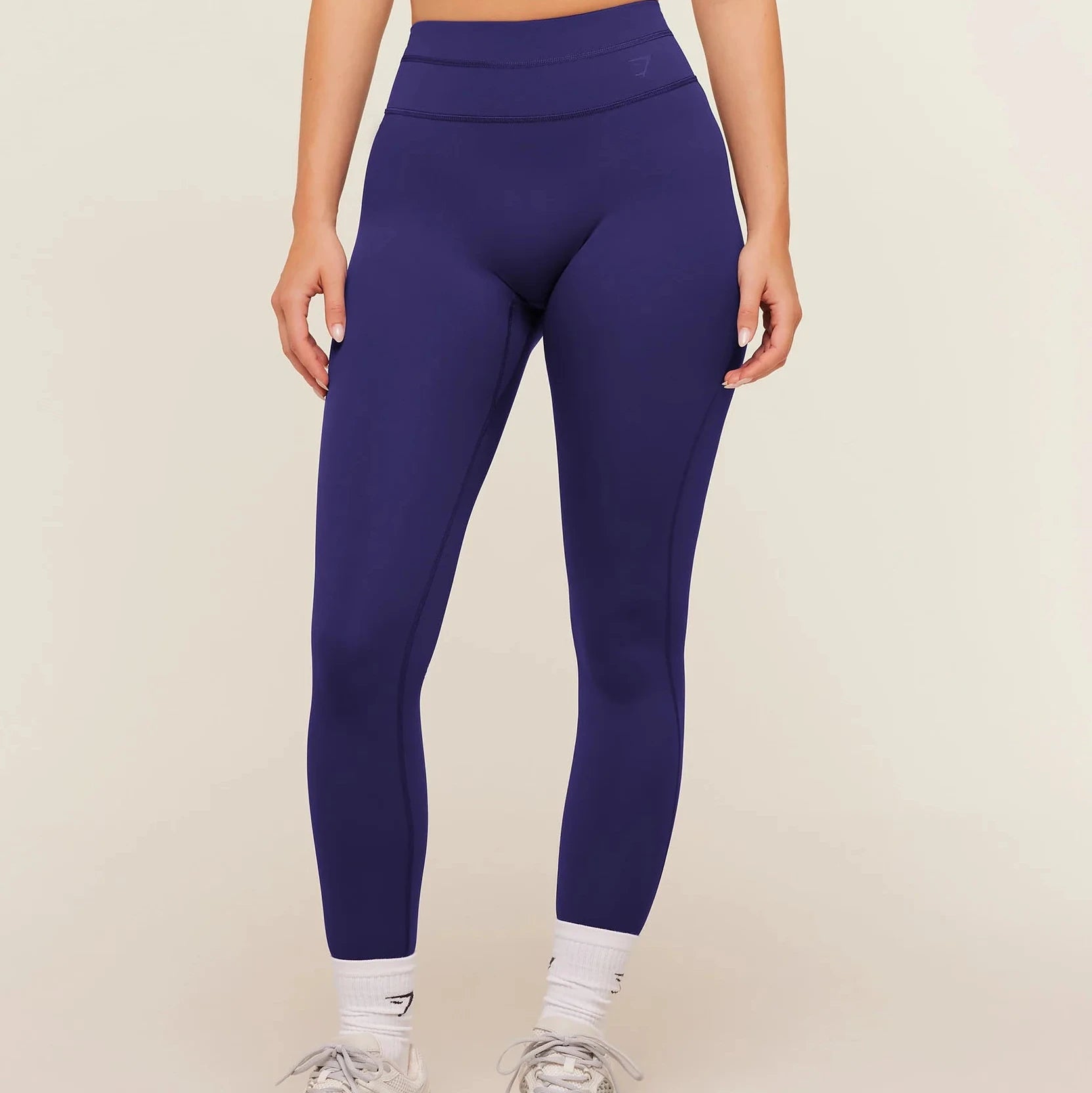 PREVENTA - Crossover Back Flared Leggings