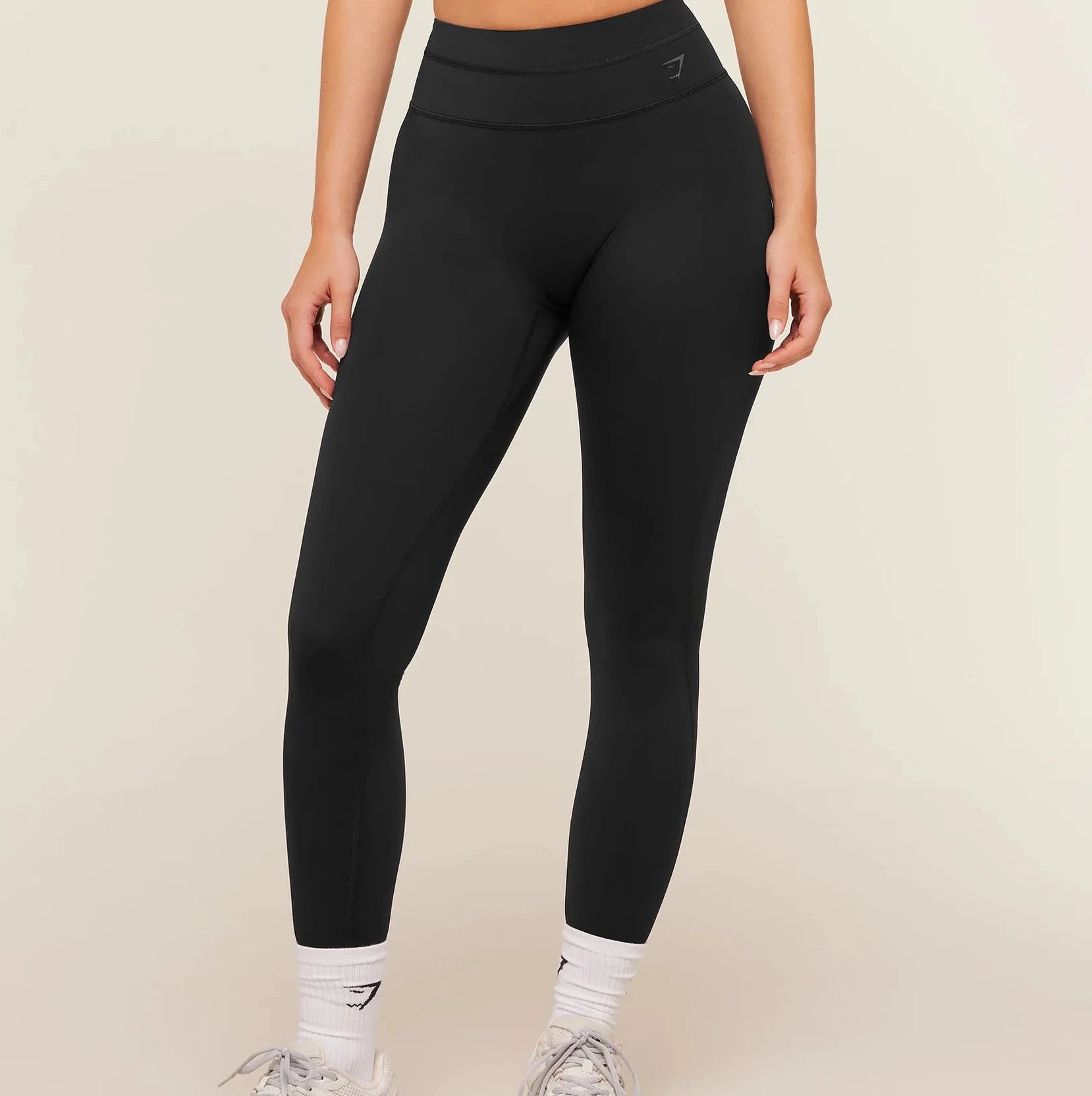 PREVENTA - Crossover Back Flared Leggings