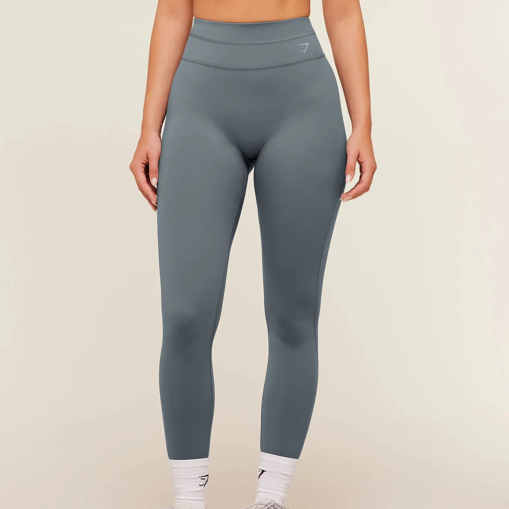 PREVENTA - Crossover Back Flared Leggings